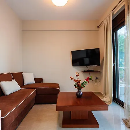 Seaside Getaway - Aelia Villa's Dreamy Paradise *