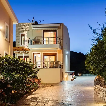 Villa Seaside Getaway - Aelia Villa's Dreamy Paradise Petalídhion