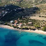 Seaside Getaway - Aelia Villa's Dreamy Paradise *