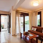 Seaside Getaway - Aelia Villa's Dreamy Paradise *