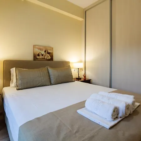 Villa Seaside Getaway - Aelia Villa's Dreamy Paradise *