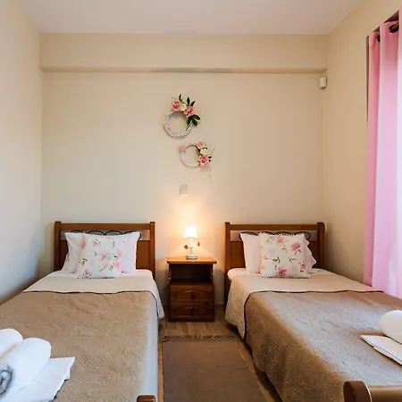 Seaside Getaway - Aelia Villa's Dreamy Paradise * Petalídhion