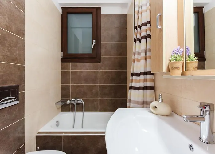 Seaside Getaway - Aelia Villa's Dreamy Paradise * Petalídi