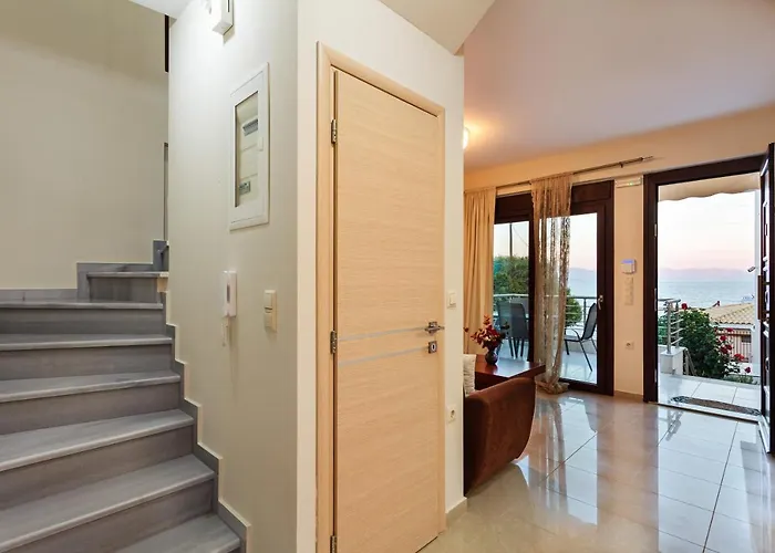 Seaside Getaway - Aelia Villa's Dreamy Paradise