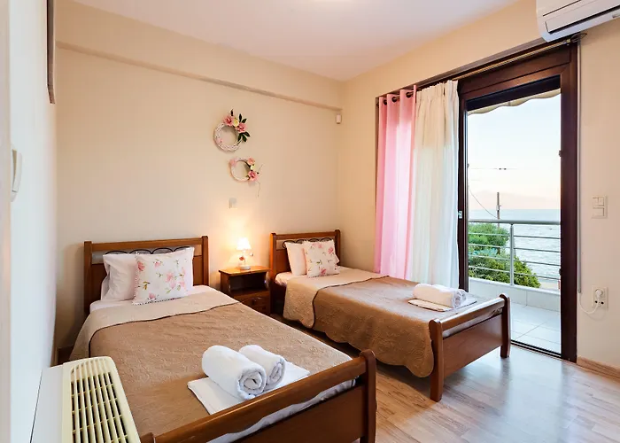 Seaside Getaway - Aelia Villa's Dreamy Paradise 빌라 Petalídhion