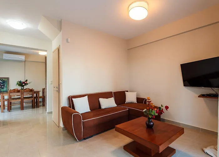 Seaside Getaway - Aelia Villa's Dreamy Paradise Petalídhion